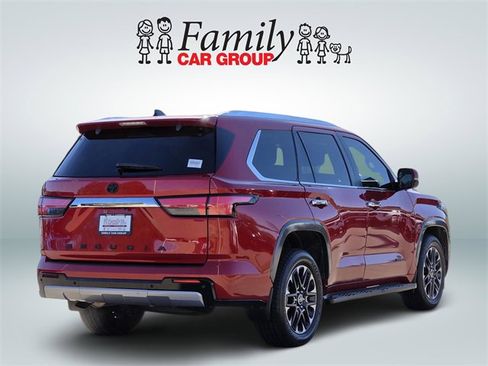 Used 2024 Toyota Sequoia Limited image 4