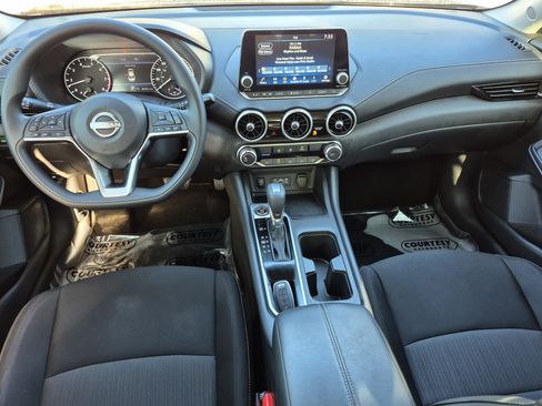 Certified 2024 Nissan Sentra SV FWD image 14