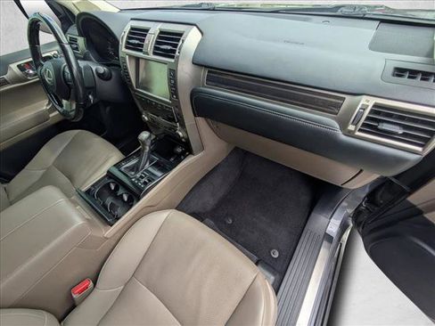 Used 2020 Lexus GX 460 Premium image 22