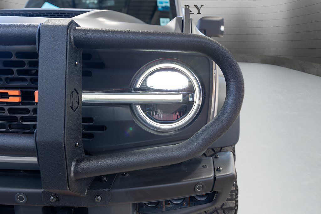 Used 2022 Ford Bronco Badlands AWD/4WD image 17