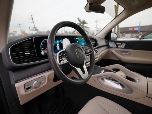 Used 2020 Mercedes-Benz GLE 350 4MATIC image 21