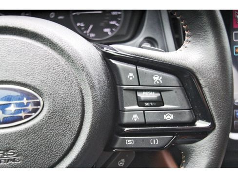 Used 2025 Subaru Forester Touring AWD/4WD image 16