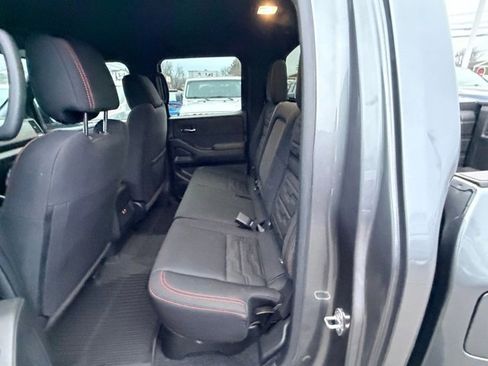 Used 2024 Nissan Frontier PRO-4X w/ Technology Package image 13