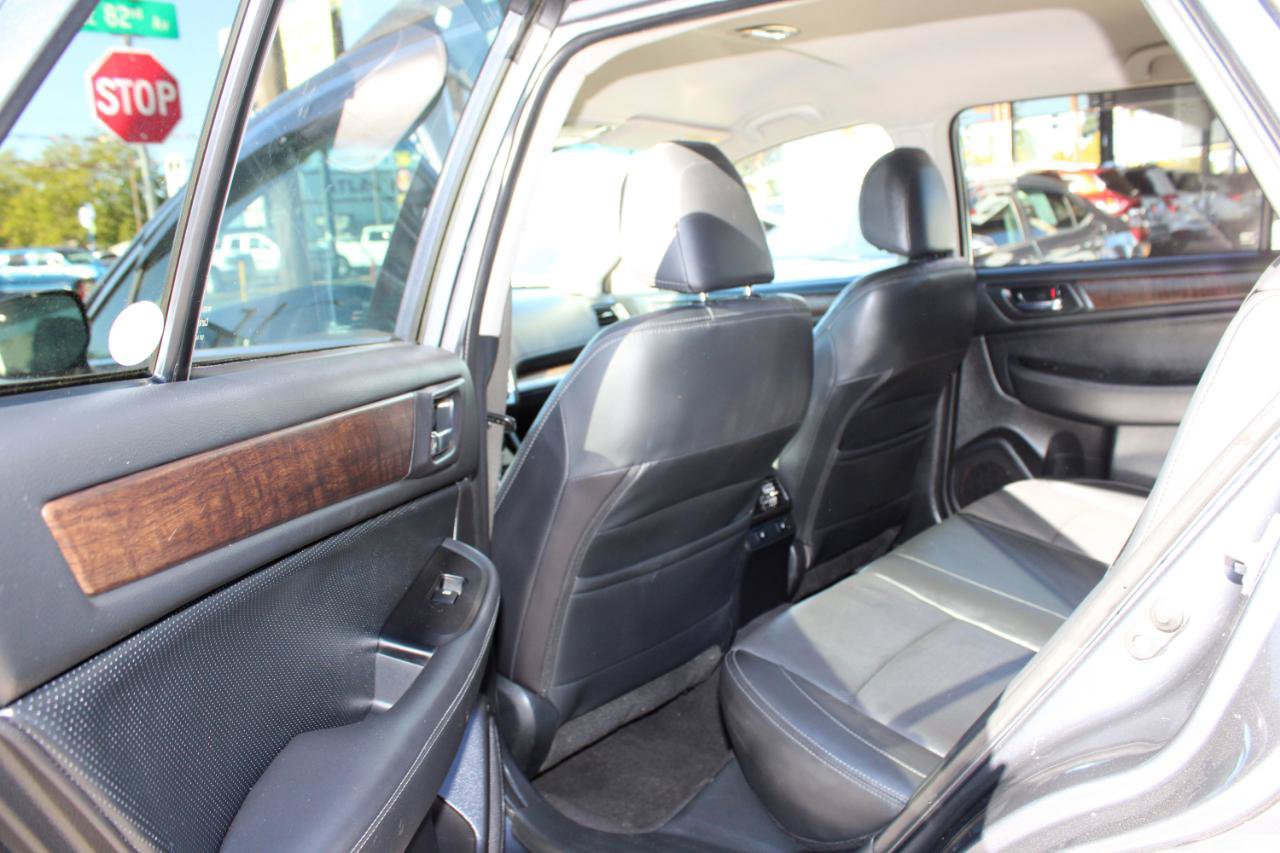 Used 2016 Subaru Outback 2.5i Limited w/ Popular Package #4 AWD/4WD image 13