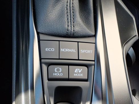 New 2026 Toyota Camry SE image 17