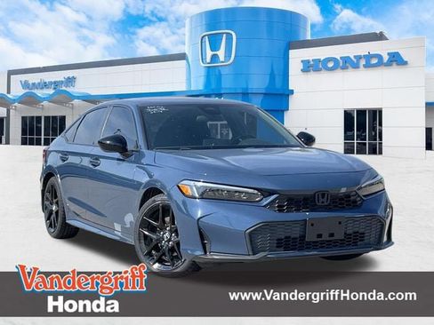 Used 2025 Honda Civic Sport image 1