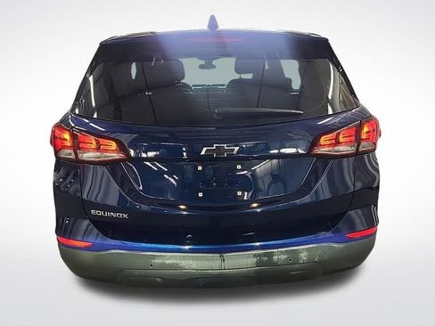 Used 2023 Chevrolet Equinox LS w/ Driver Confidence II Package FWD image 9