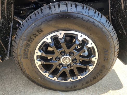 Used 2023 Toyota Tundra SR5 image 12