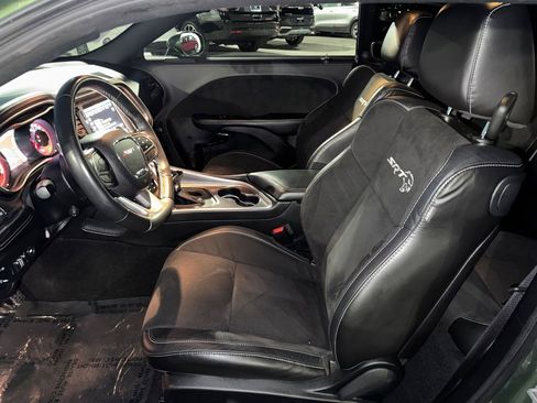 Used 2021 Dodge Challenger SRT Hellcat Redeye image 13