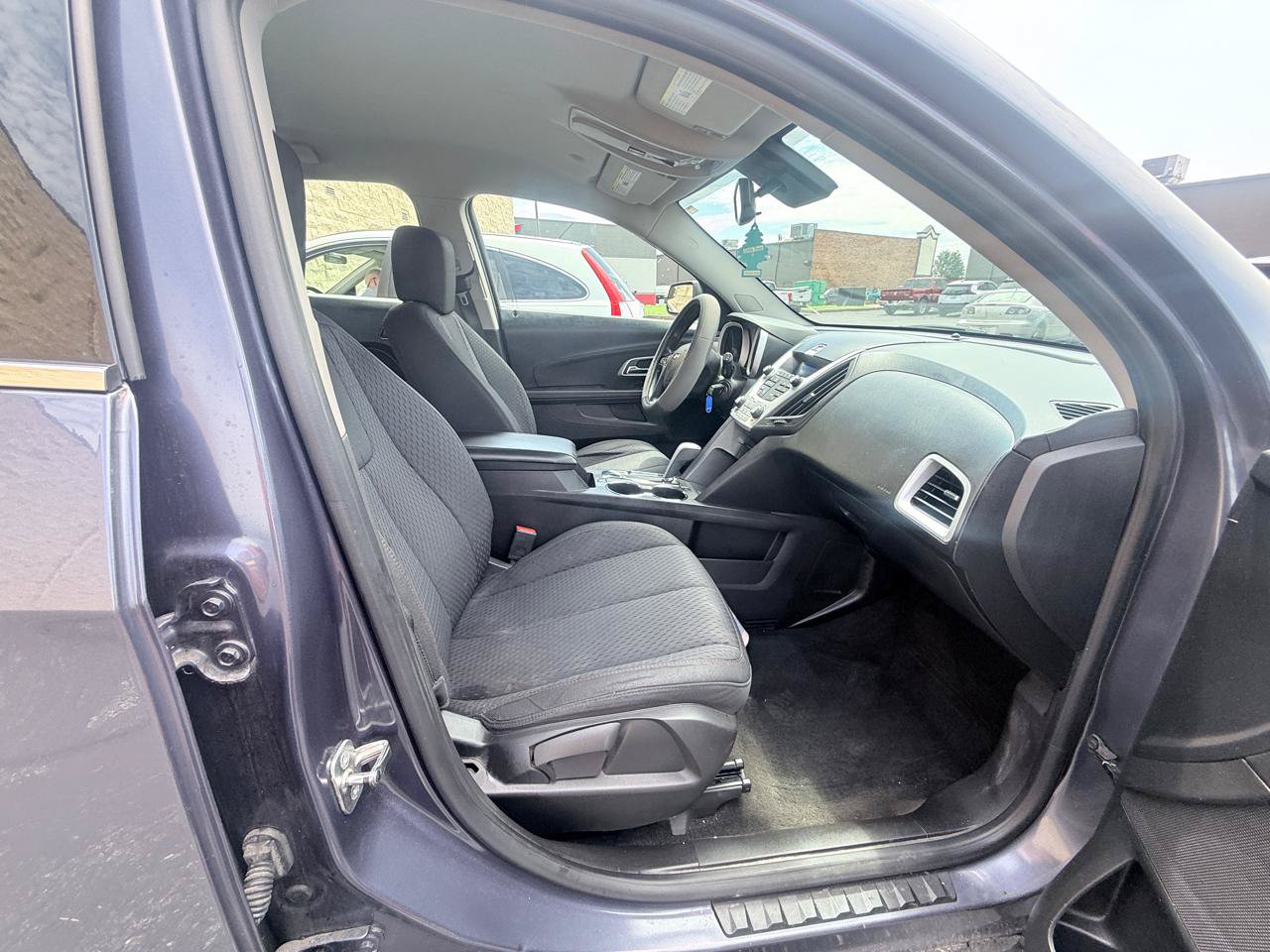 Used 2013 Chevrolet Equinox LS FWD image 12