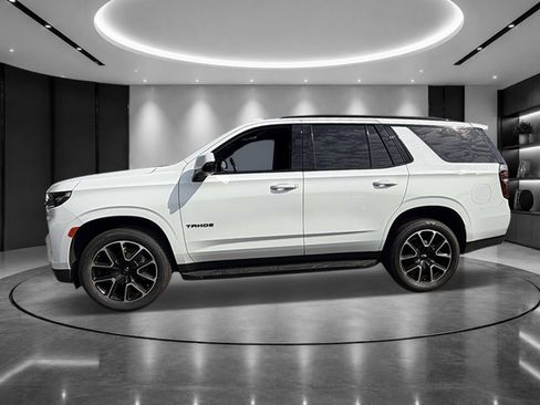 Certified 2022 Chevrolet Tahoe RST w/ Luxury Package AWD/4WD image 4