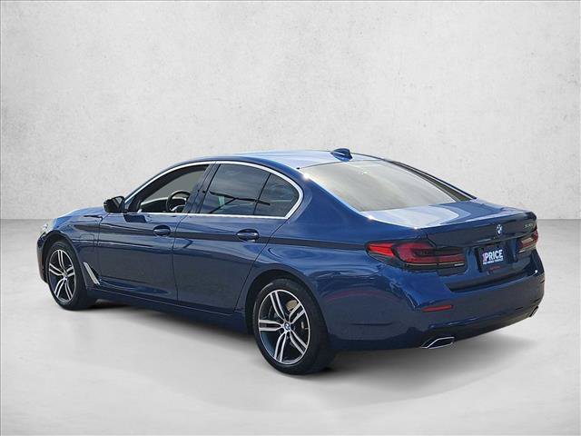 Used 2021 BMW 530e w/ Premium Package RWD image 8