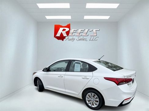 Used 2019 Hyundai Accent SE FWD image 27