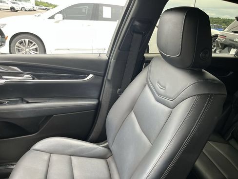Used 2023 Cadillac XT5 Premium Luxury AWD/4WD image 23
