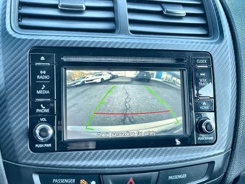 Used 2017 Mitsubishi Outlander Sport SE image 24