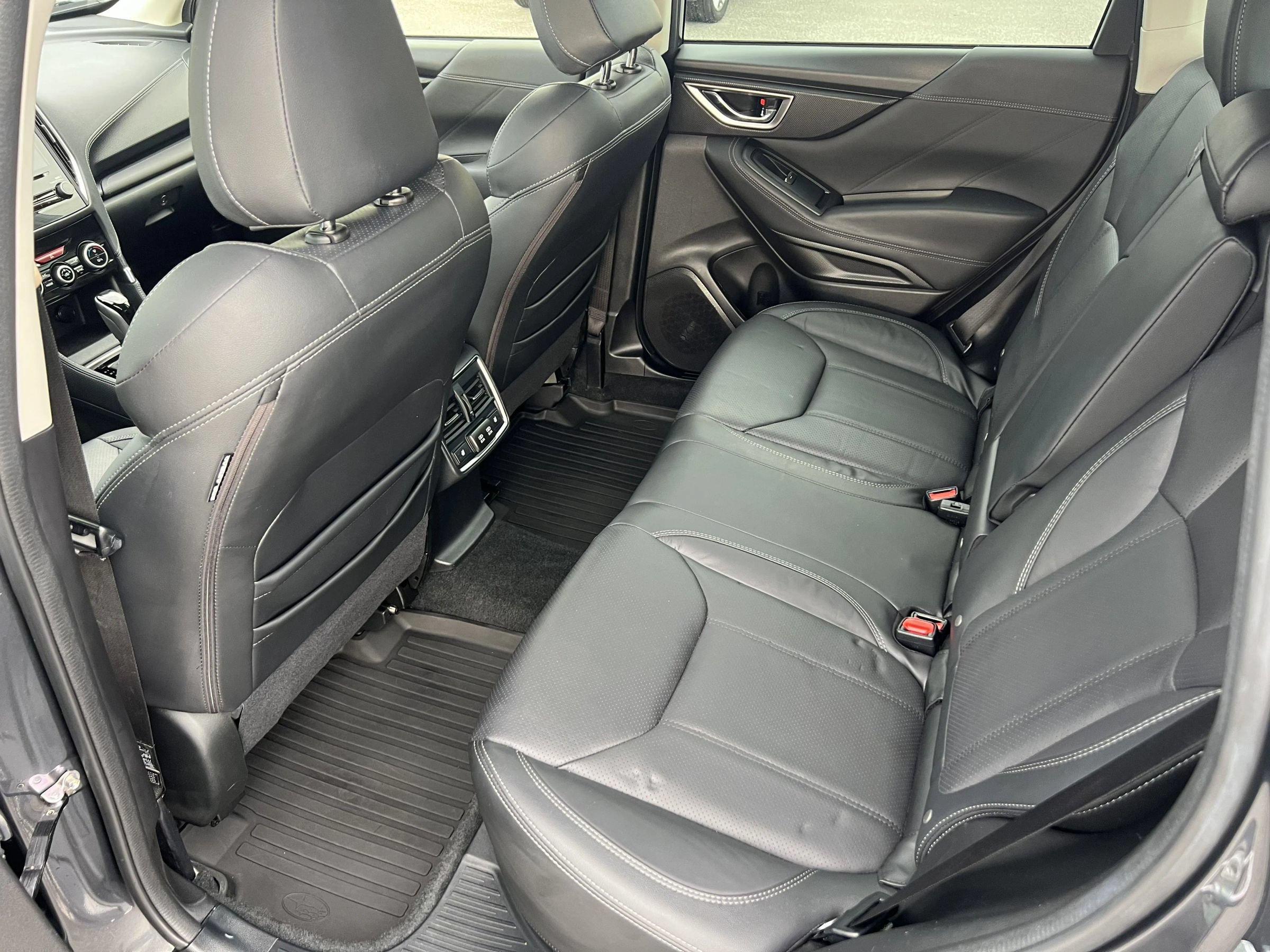 Used 2023 Subaru Forester Touring AWD/4WD image 12