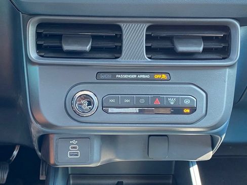 Used 2025 Ford Maverick XL w/ Equipment Group 101A AWD/4WD image 21