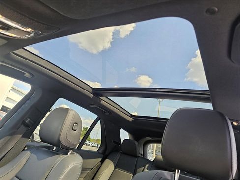 Certified 2024 Mercedes-Benz GLE 350 4MATIC image 25