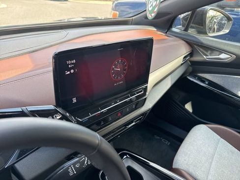 Used 2023 Volkswagen ID.4 Pro RWD image 21