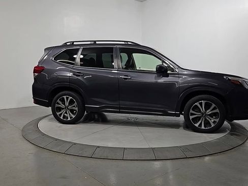 Used 2022 Subaru Forester Limited AWD/4WD image 7