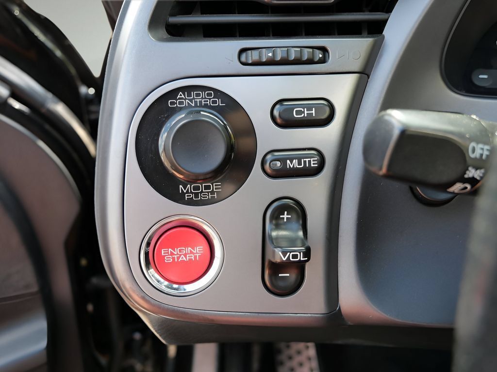 Used 2003 Honda S2000 image 24