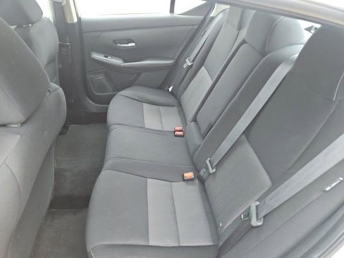 Used 2022 Nissan Sentra SV image 23