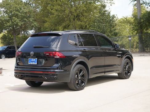 Certified 2023 Volkswagen Tiguan SE R-Line FWD image 5