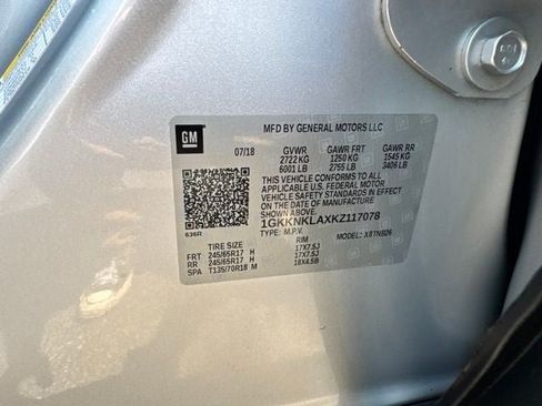 Used 2019 GMC Acadia SLE FWD image 32