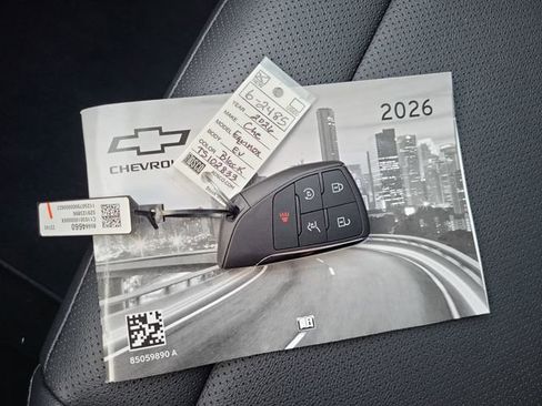 New 2026 Chevrolet Equinox EV LT image 33