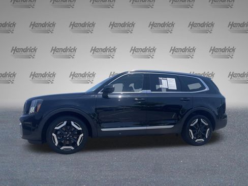 Used 2023 Kia Telluride EX w/ EX Captain's Chair Package FWD image 6
