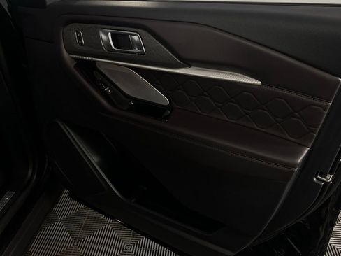 Used 2025 Ford Explorer Platinum w/ LUX Leather Package image 34