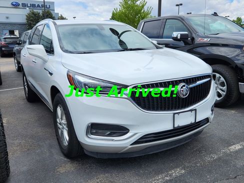 Used 2020 Buick Enclave Essence AWD/4WD image 3