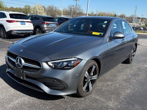Used 2023 Mercedes-Benz C 300 4MATIC Sedan image 4