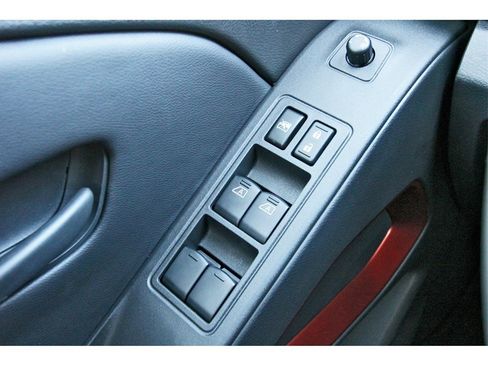 New 2026 Nissan Frontier PRO-4X w/ Pro-4x Convenience Package image 14