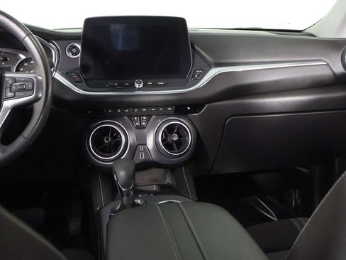 Used 2024 Chevrolet Blazer LT w/ Convenience Package FWD image 34