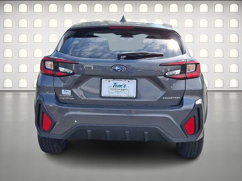Used 2024 Subaru Crosstrek 2.0i AWD/4WD image 6