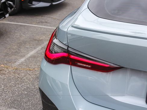 Used 2023 BMW 430i Gran Coupe w/ M Sport Package RWD image 7
