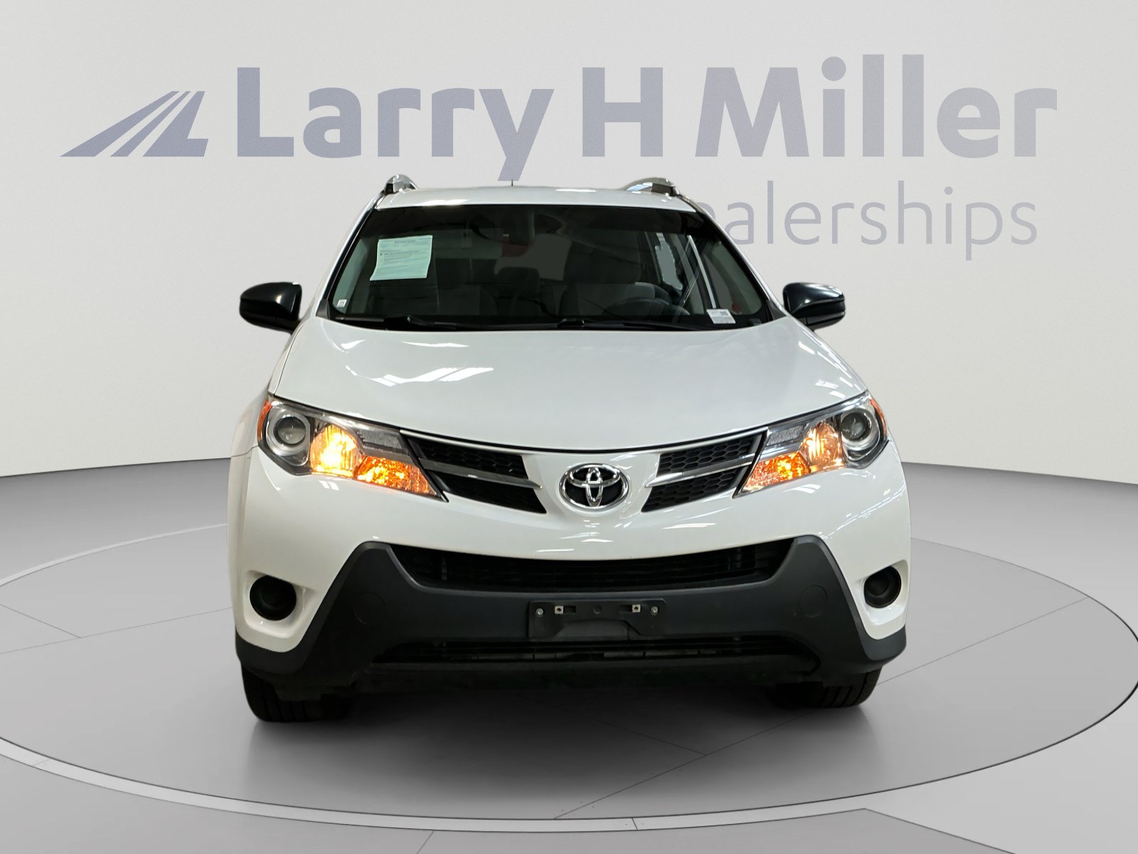 Used 2015 Toyota RAV4 LE AWD/4WD image 8