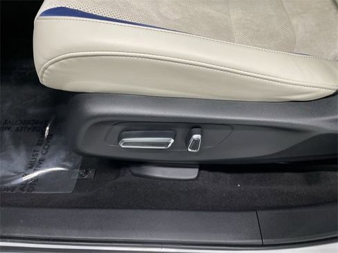 Used 2025 Acura ADX A-Spec image 20