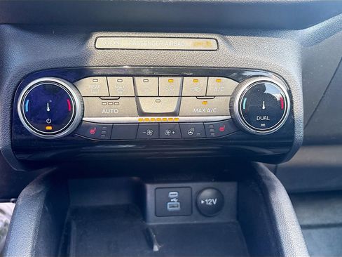 Used 2022 Ford Escape SEL w/ Technology Package FWD image 14