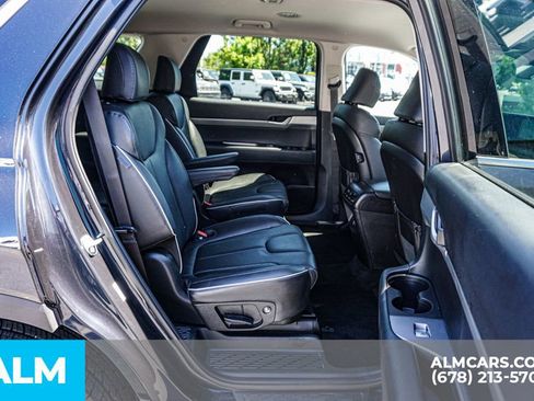Used 2025 Hyundai Palisade SEL FWD image 24