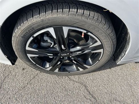 Used 2024 Kia K5 GT-Line w/ GT-Line Premium Package image 12