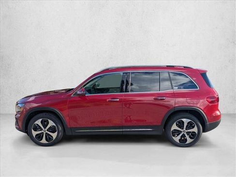 New 2026 Mercedes-Benz GLB 250 image 5