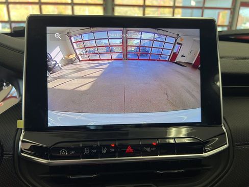 New 2026 Jeep Compass Limited image 19