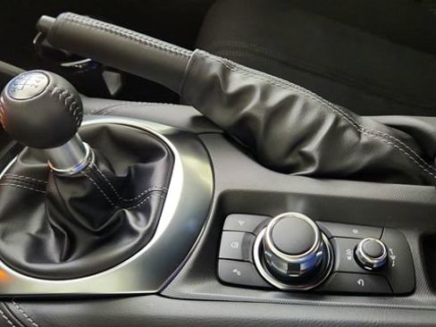 New 2026 MAZDA MX-5 Miata Club w/ Interior Package RWD image 16
