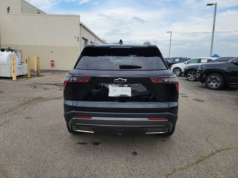 Used 2025 Chevrolet Equinox ACTIV FWD image 4