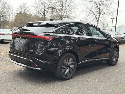 Certified 2023 Nissan Ariya FWD image 5