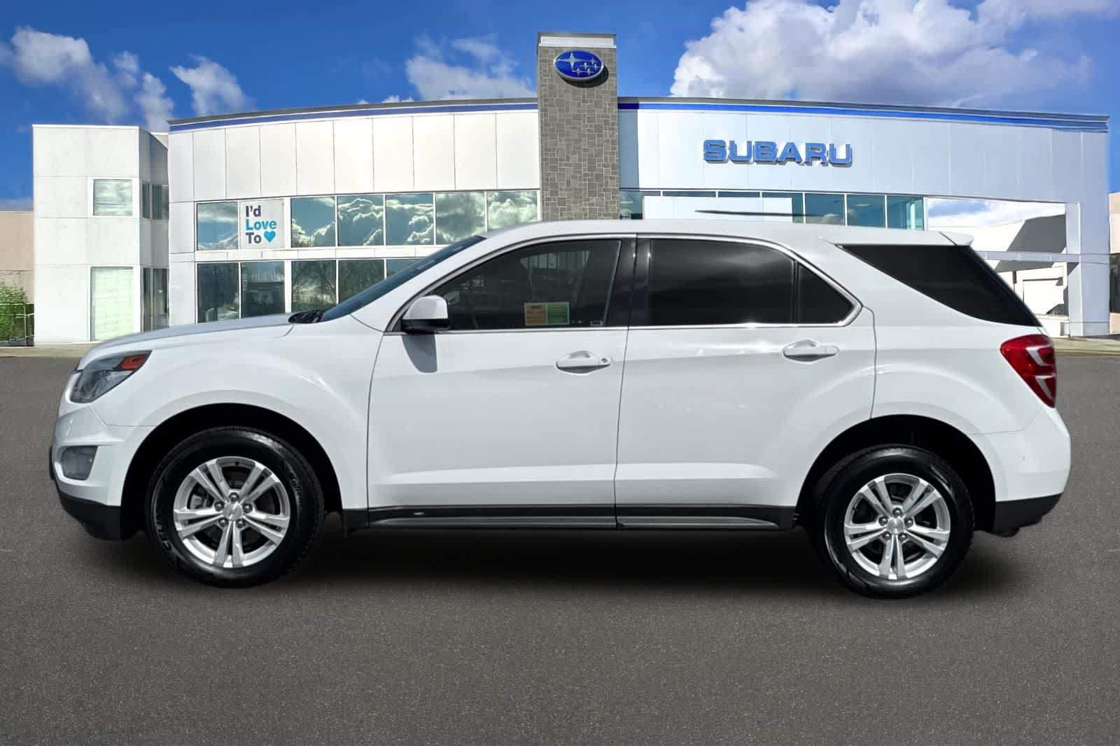 Used 2016 Chevrolet Equinox LT w/ Convenience Package AWD/4WD image 9