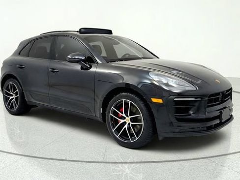 Used 2024 Porsche Macan S AWD/4WD image 1