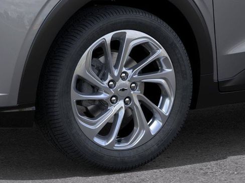 New 2027 Chevrolet Bolt LT w/ Comfort Package FWD image 9